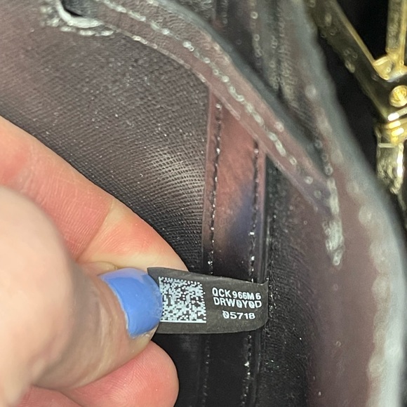 Michael Kors black bucket tote bag. Used. - Picture 5 of 8